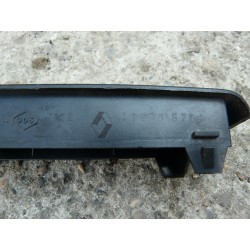 cache plastic divers renault safrane  2200 SI injection annee 1996 7700815754
