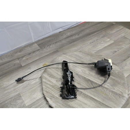 gache de porte arriere droit renault megane 2