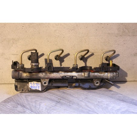 common rail rampe injection 8200330912 0445214065 1,9 dci Renault Trafic 2 scenic 2 vivaro