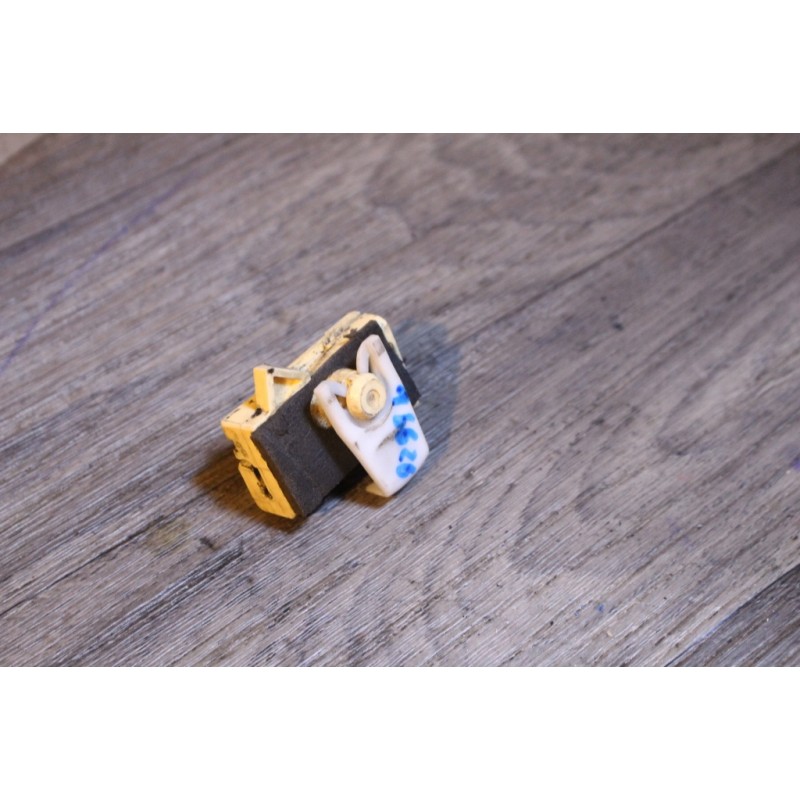 Clips Fixation Fenêtre / Lève-vitre Pour Renault Clio II, Mégane, Scénic – Réf. 7700838242 – Neuf