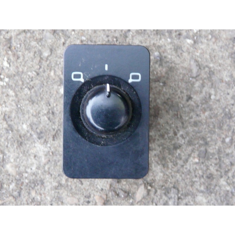 bouton commande reglage retroviseur exterieur  droit gauche audi a6 1999 4b0959551