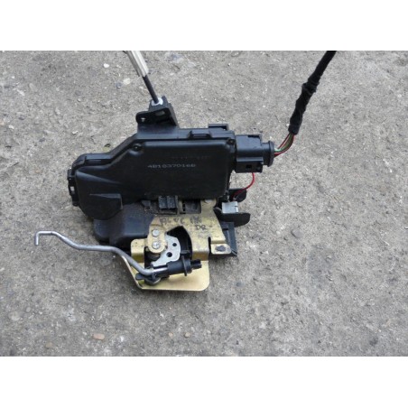 gache serrure porte arriere droit  audi a6 4b0837016 B