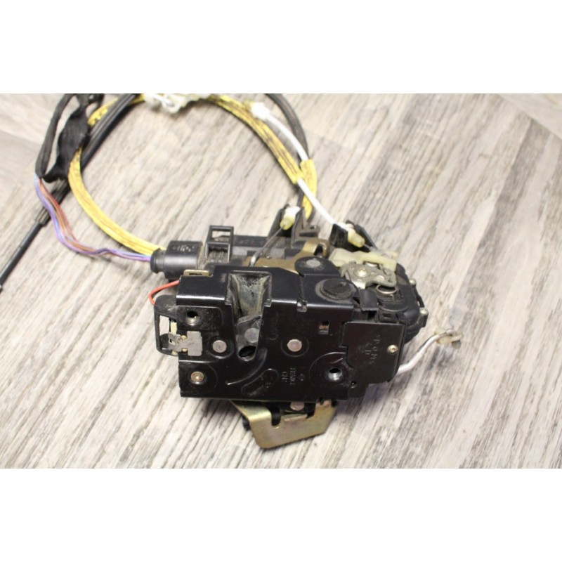 gache de porte droit audi a6 1996 - 2000 gache de porte droit audi a6 1996 - 2000