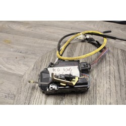 gache de porte droit audi a6 1996 - 2000