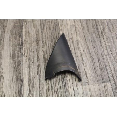 PLASTIC PORTE AVANT DROIT AUDI A4 2.5 V6 TDI 150CV 2000 8D0857506