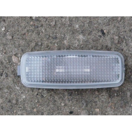 eclairage interieur plafonnier audi a6 8l0947105 A