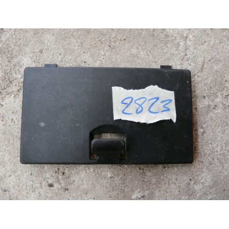cache plastic porte boite a fusible ford fiesta  98FG-14A075AB