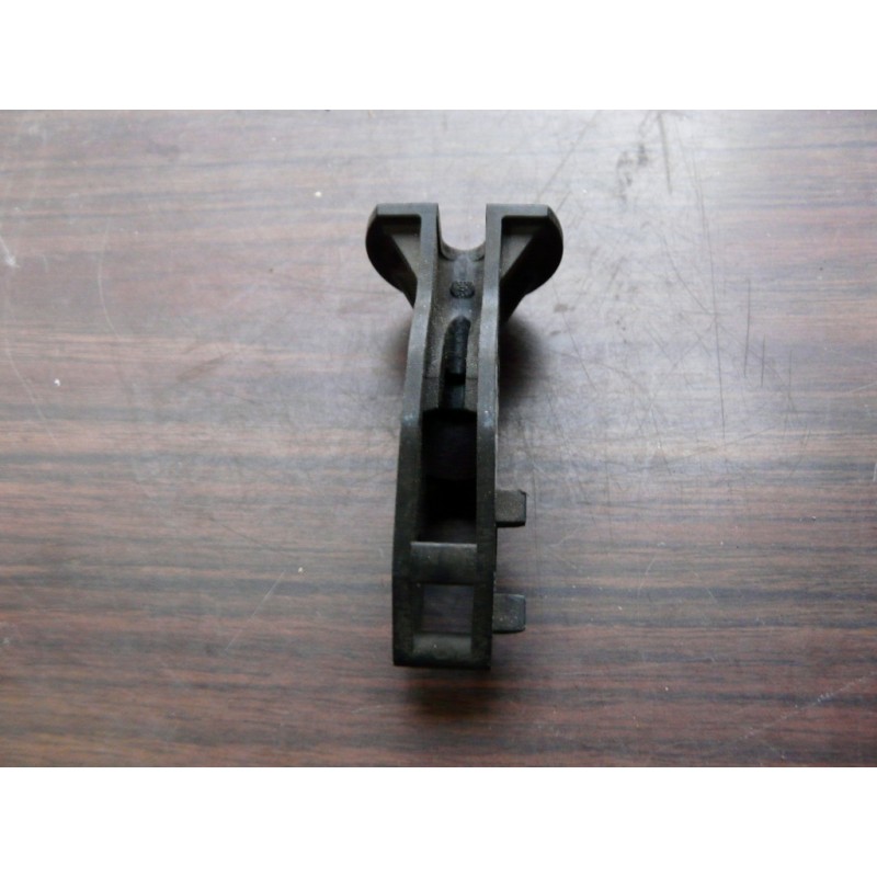 Patte Fixation Support des Câbles de Commande de Boîte à Vitesse Peugeot 308 II 119171462