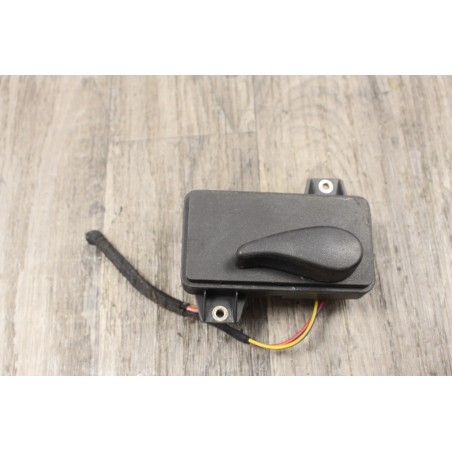 bouton reglage de siege fauteuil gauche  audi 8L0959765