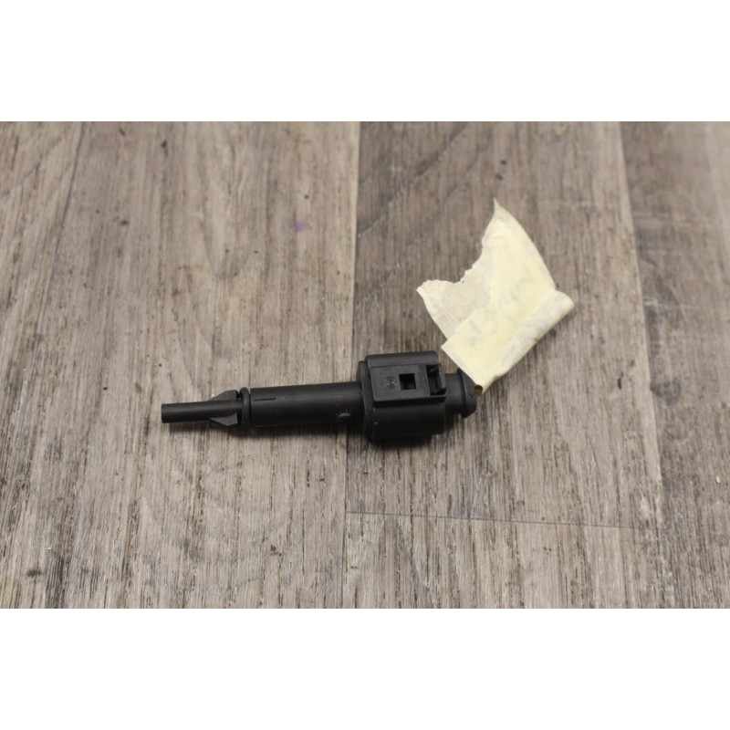 sonde temperature d air audi seat vw volkswagen skoda 4B0820535 A