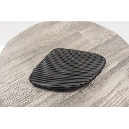 grille plastic enceinte HP haut parleur tableau de bord volvo v40 s40 30813514
