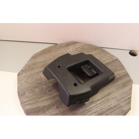 cache plastic inferieur colonne direction renault laguna 1 7700822041