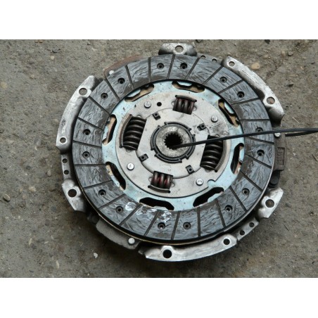 KIT EMBRAYAGE OCCASION FORD ORION 1.6 ESS 1990