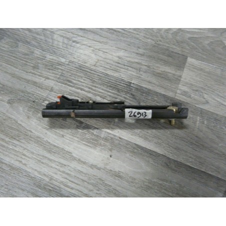 PATTE DE REGLAGE DE FIXATION DE CEINTURE CITROEN C5 2.0 HDI 110