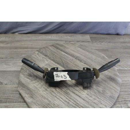 COMMODO PHARE CLIGNOTANT ESSUI GLACE PEUGEOT 106 96049597ZL 96122254ZL