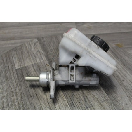 MAITRE CYLINDRE AVEC BOCAL OPEL CORSA C 1700 DI 2001 3 P
