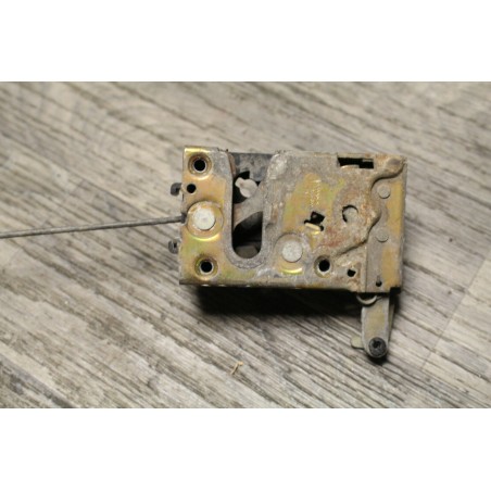 GACHE PORTE AVANT DROIT PEUGEOT 405