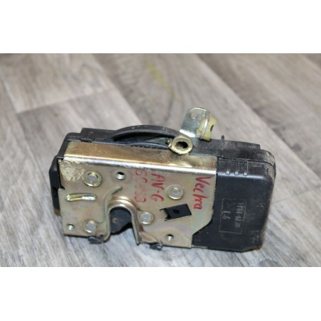 GACHE DE PORTE AVANT GAUCHE OPEL VECTRA 2.0 16V CDX BREAK 98