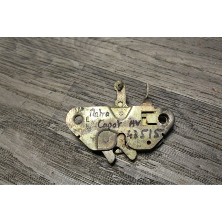 GACHE DE CAPOT MATRA SIMCA BAGHEERA ESSENCE