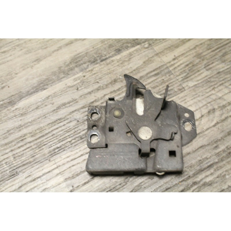 GACHE DE CAPOT HONDA CIVIC 1998