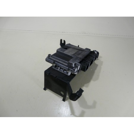 boitier calculateur moteur RENAULT MEGANE 2 1.9 DCI 8200305678