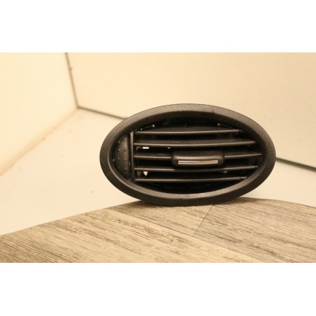 grille ventilation chauffage tableau de bord mercedes class a a1688300854
