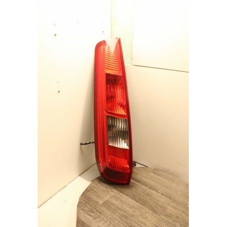 feu arriere gauche ford fiesta 4 2001 2s5113a603b