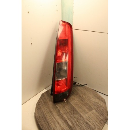 feu arriere droit ford fiesta 4 2001 2s5113a602b