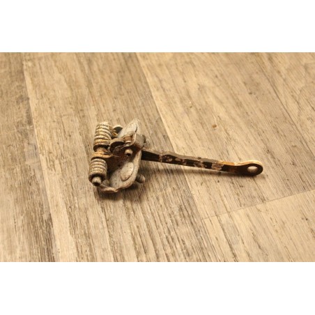 arret porte avant gauche peugeit 205 p205