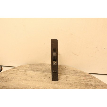 bouton reglage luminosite et remise a zero compteur journalier renault 25 r25