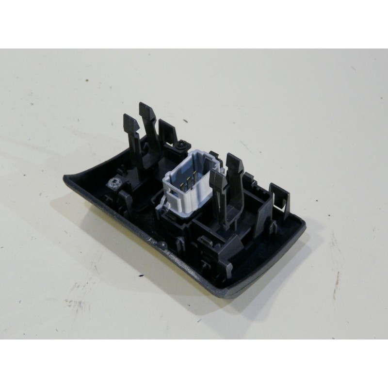 Bouton De Commande ESP Off Pour Renault Laguna III (2007-2015) - Référence 251450002R D'occasion