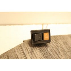 bouton degivrage avec voyant et prise