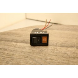 bouton antibrouillard avec voyant et prise