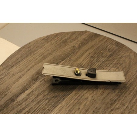 patte fixation reglage hauteur ceinture securite fiat punto 2