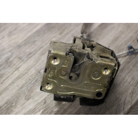 gache porte avant droit renault clio 23p 1999