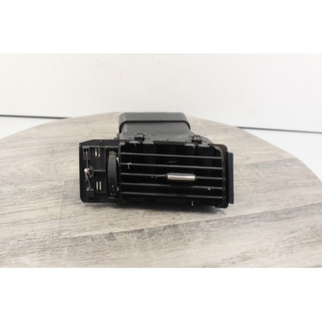 grille buse ventilation avant droit audi a6 4b1820902