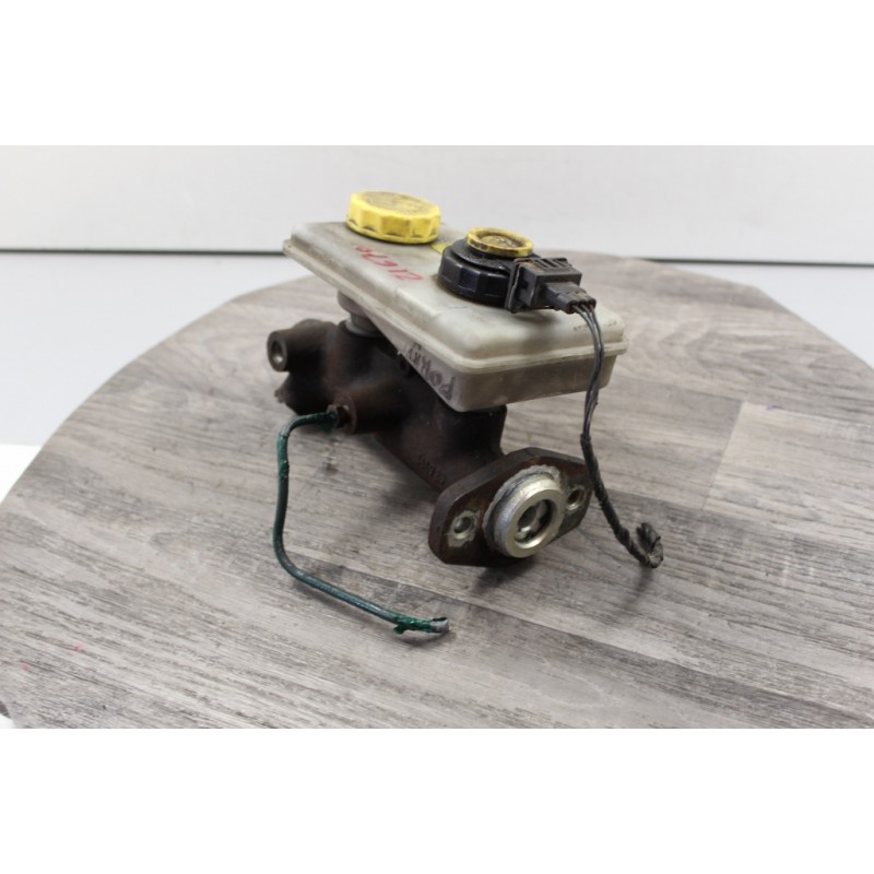 Maître-cylindre Avec Bocal Pour Ford Fiesta VI (6) – Réf 0204054029 – Occasion France