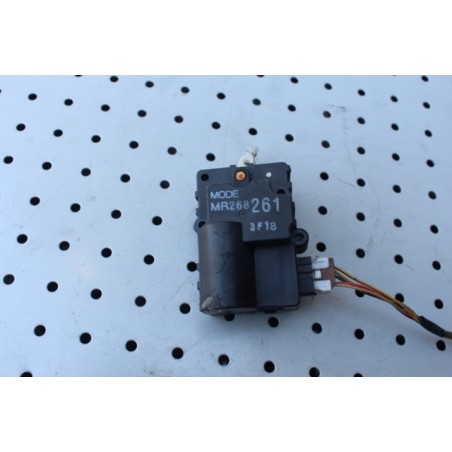 moteur volet commande aeration ventilation volvo v40 s40 mr268261