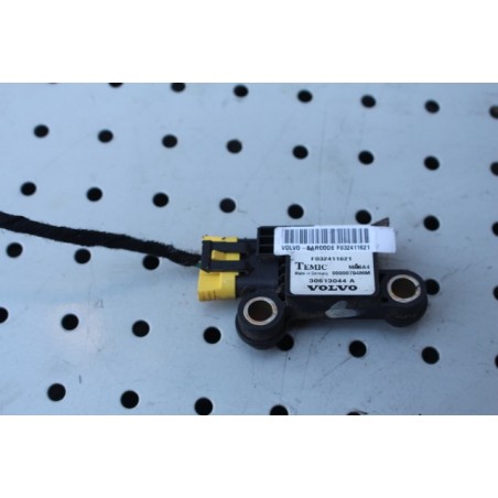 contacteur de choc airbag volvo v40 s40 30613044