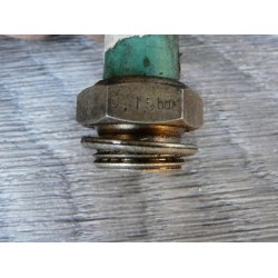 sonde pression d huile moteur 1 fiche 7700417970 8200671286