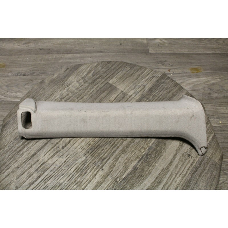 cache plastic montant gauche vw volkswagen passat 3B0867287 cache plastic montant gauche vw volkswagen passat 3B0867287