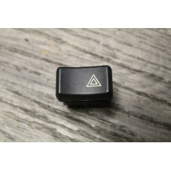bouton warning RENAULT