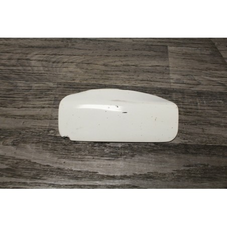 cache plastic fibre anneau remorquage parechoc avant FORD ESCORT 95AB17A989BC