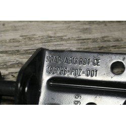 Fixation Charniere Siege Arriere FORD FOCUS 98ABA613B91CE