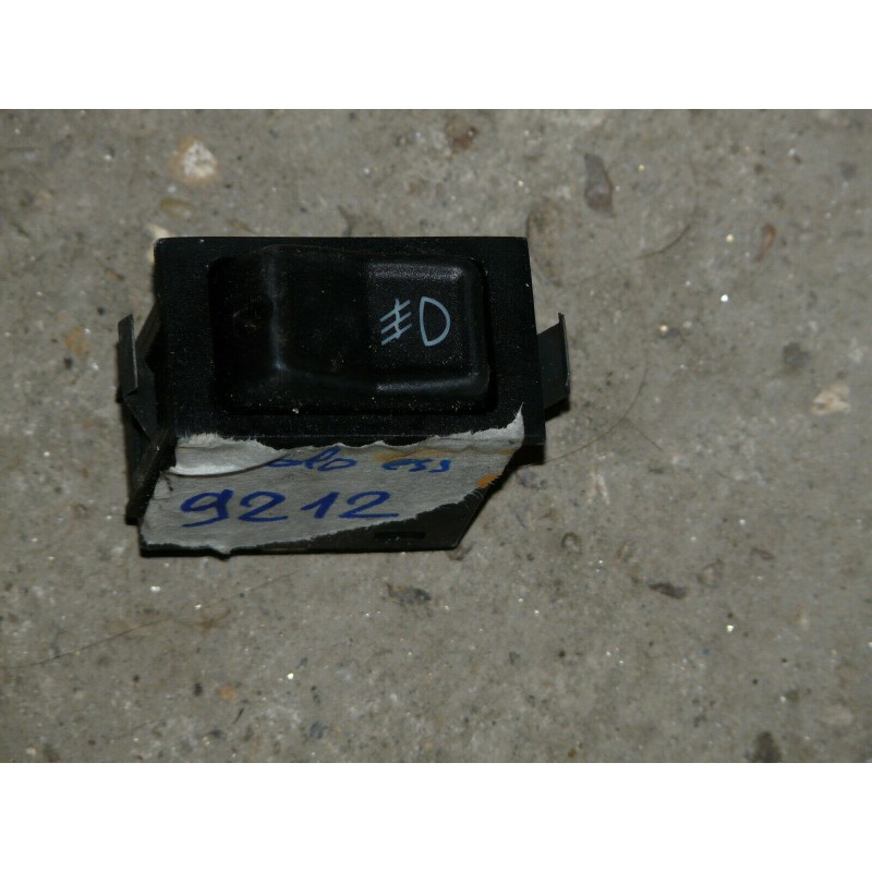 Bouton Anti-Brouillard VOLKSWAGEN POLO 1989 321941535 Bouton Anti-Brouillard VOLKSWAGEN POLO 1989 321941535