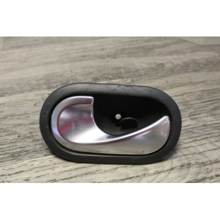 poignee porte arriere gauche support RENAULT MEGANE 2 2004 8200028487