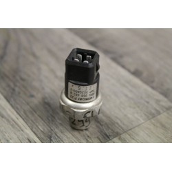 Pressostat Climatisation  AUDI A6 V6 TDI QUATTRO BREAK 2001 8D0959482