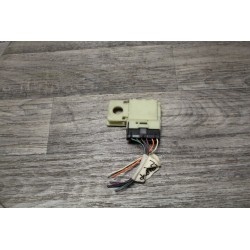 boitier module capteur frein stop lumiere chevrolet blazer v6 4.3 break 1997 15741137