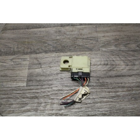 boitier module capteur frein stop lumiere chevrolet blazer v6 4.3 break 1997 15741137