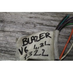 boitier module capteur frein stop lumiere chevrolet blazer v6 4.3 break 1997 15741137